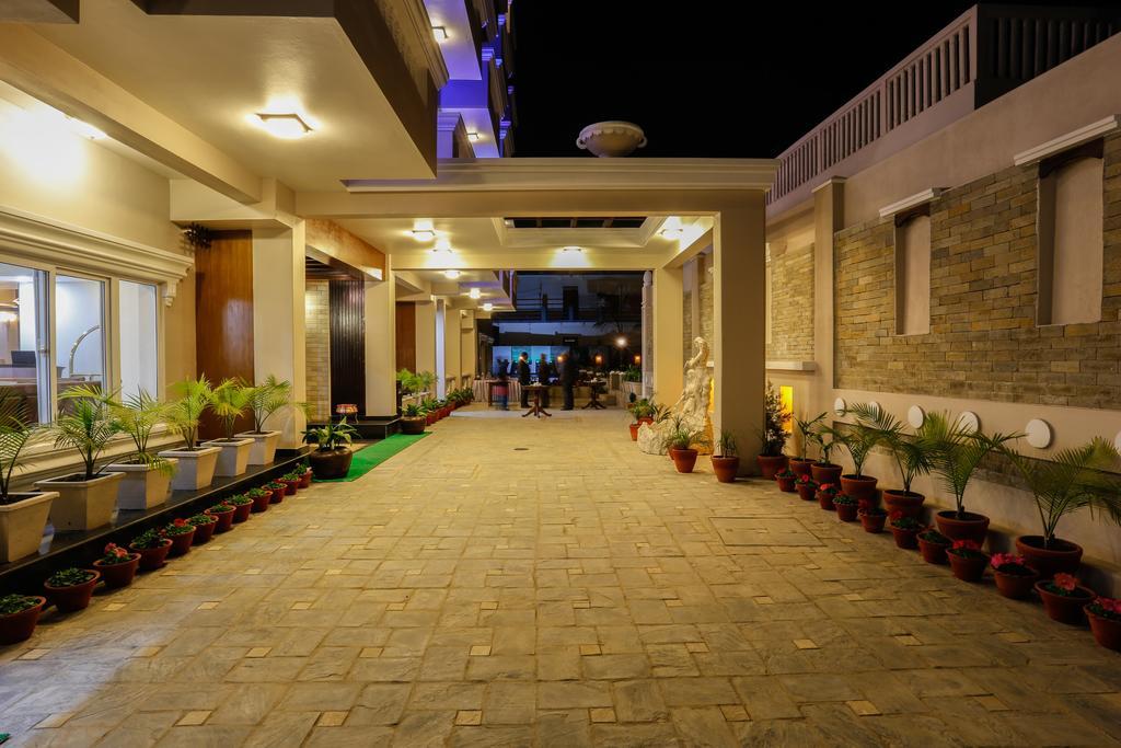 فندق Da Yatra Courtyard بوكْرا المظهر الخارجي الصورة